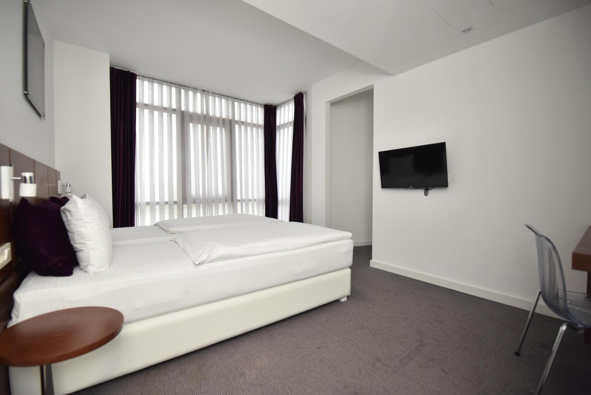 Sesto Senso Hotel Требине Екстериор снимка