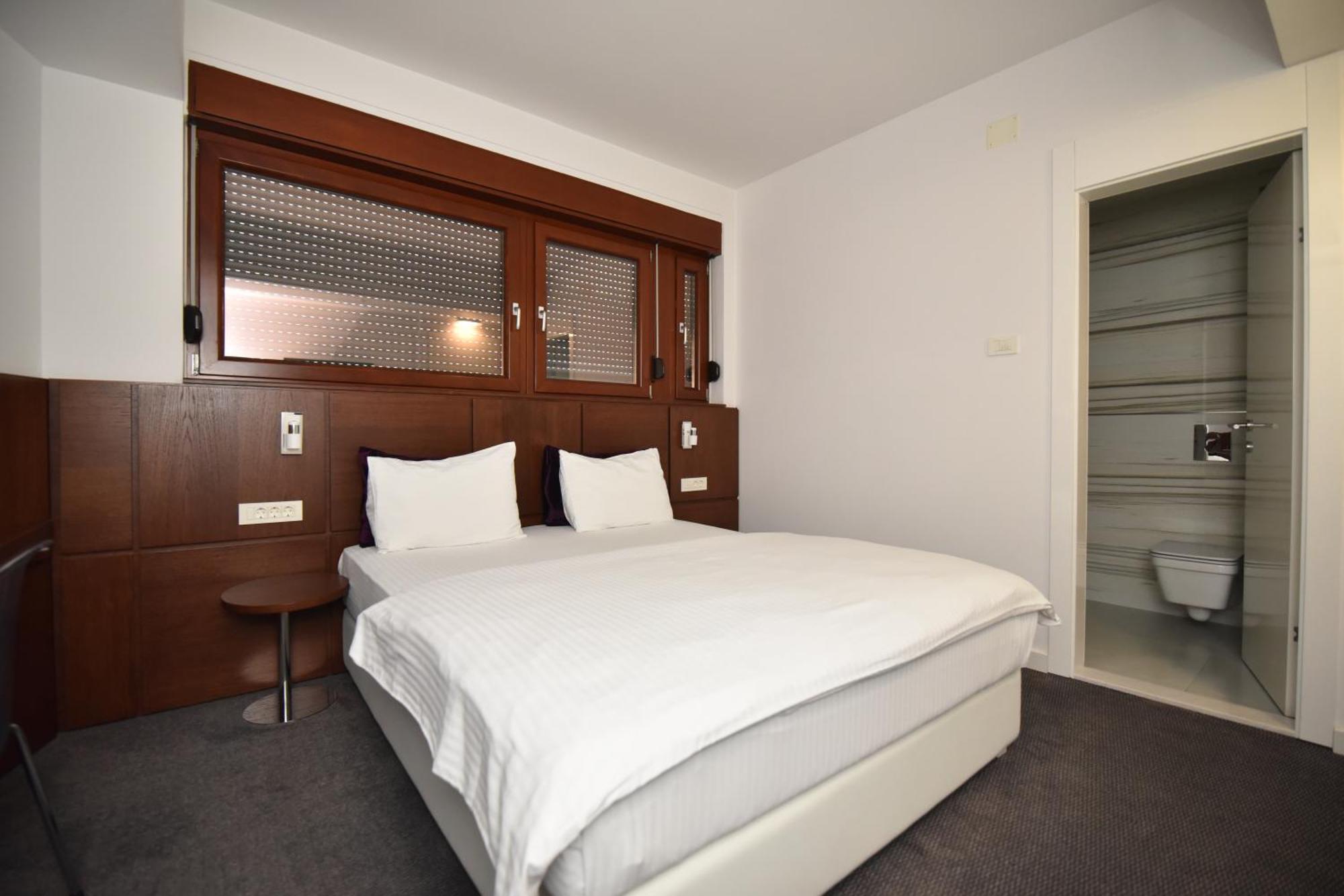 Sesto Senso Hotel Требине Екстериор снимка