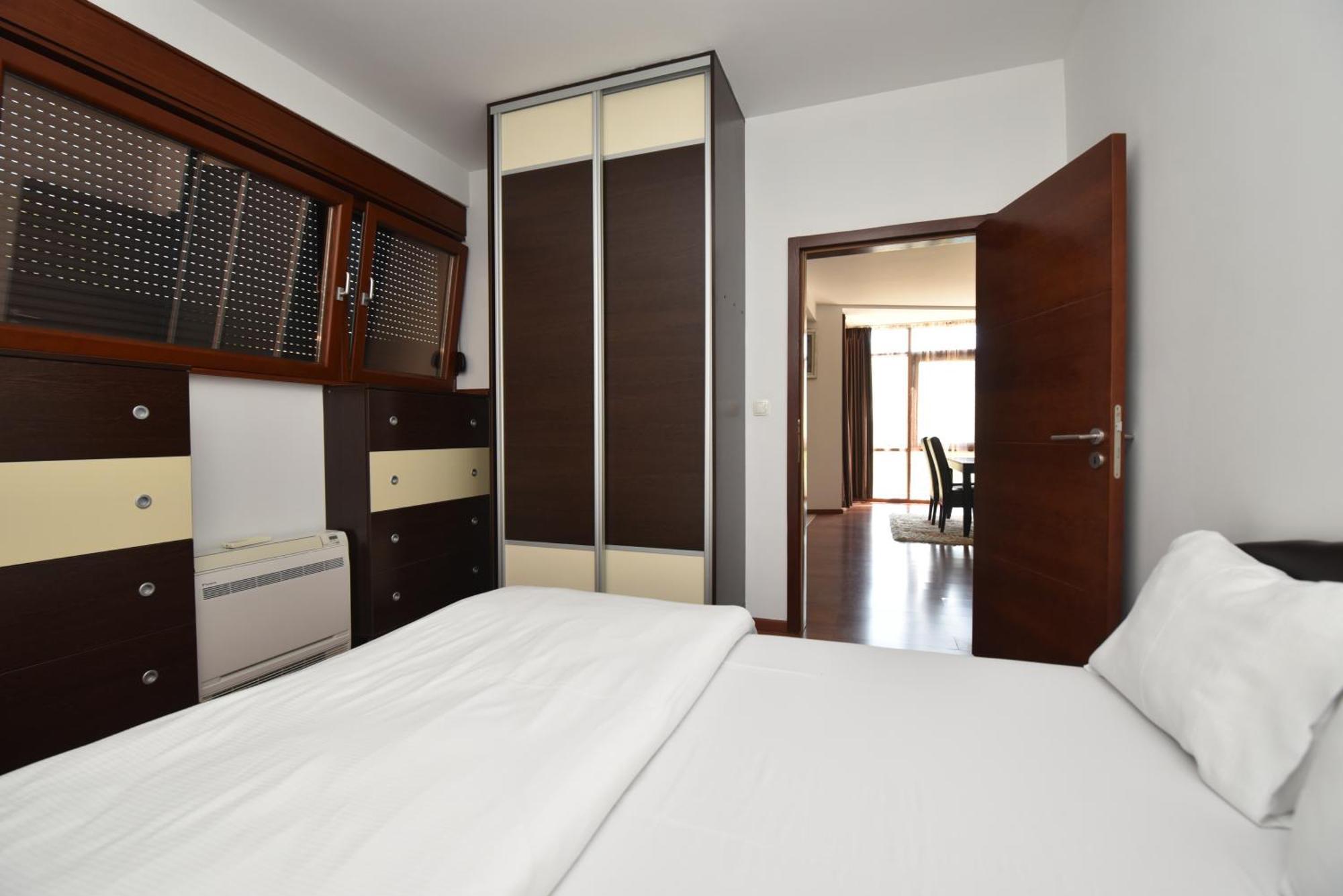 Sesto Senso Hotel Требине Екстериор снимка