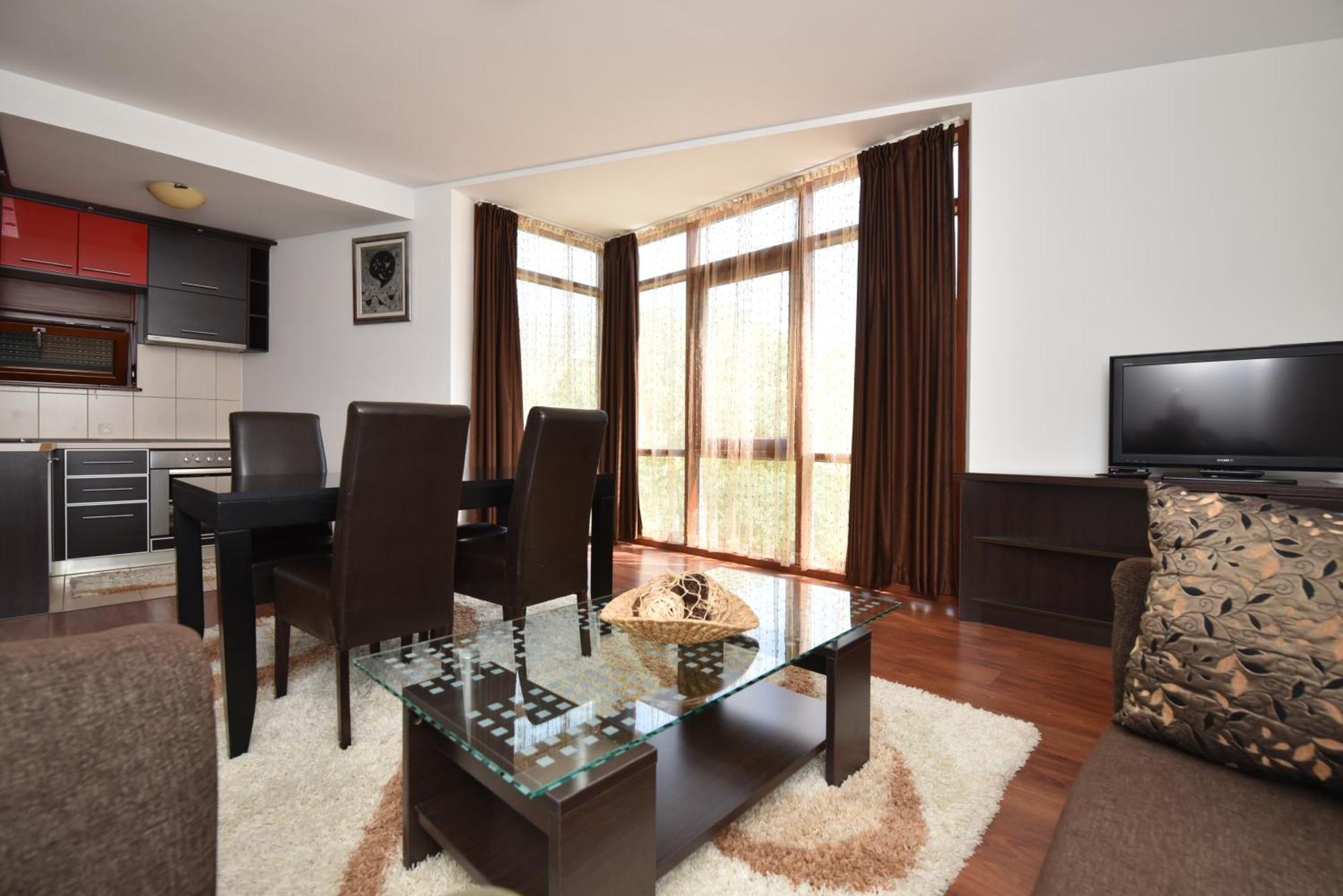 Sesto Senso Hotel Требине Екстериор снимка