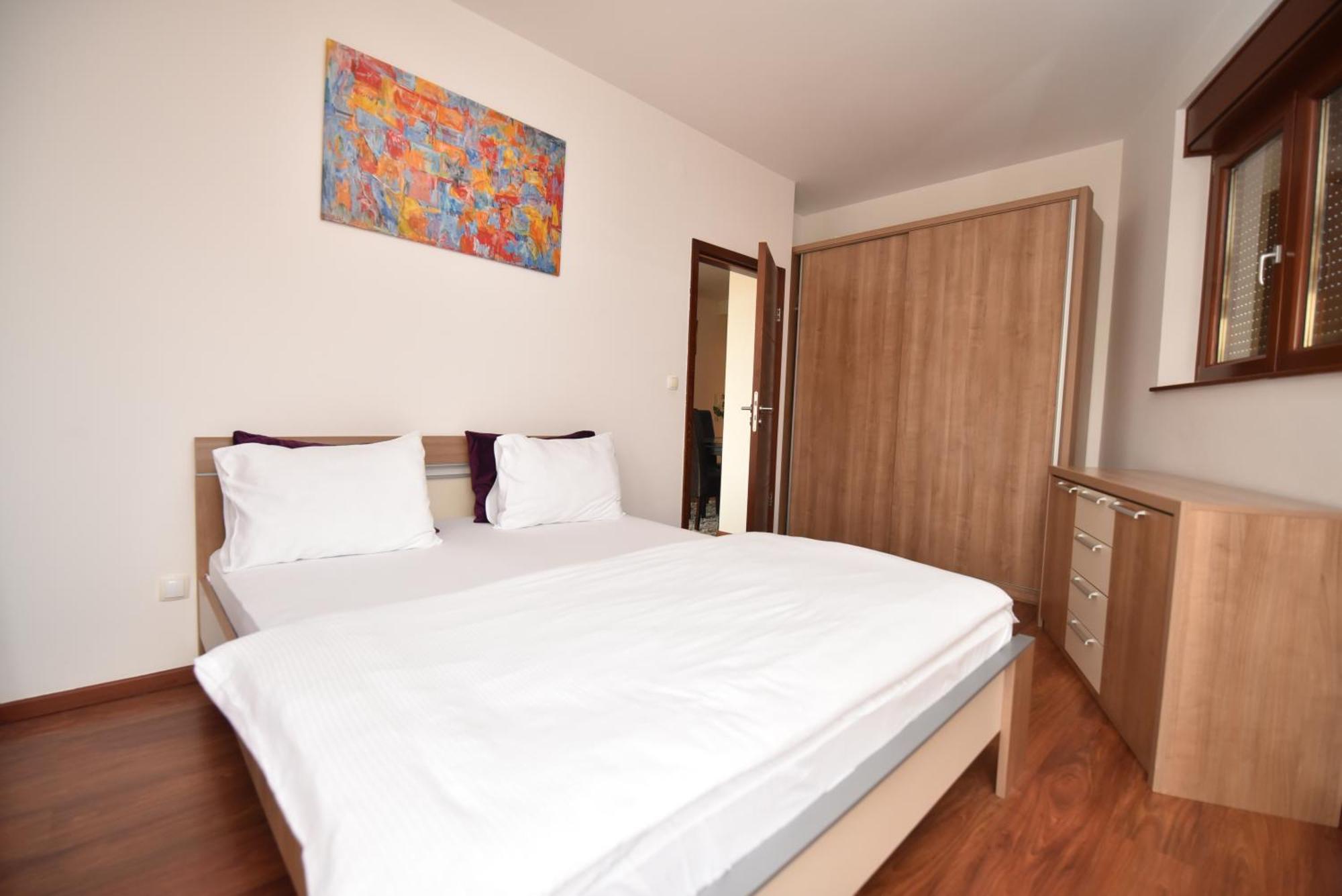 Sesto Senso Hotel Требине Екстериор снимка